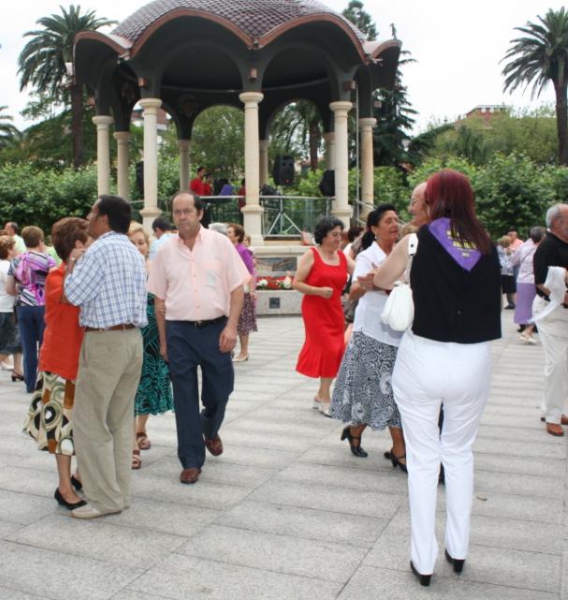 2010 Bailables